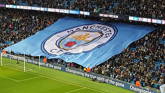 Manchester City, fonte Wikimedia Commons