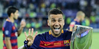 Dani Alves, fonte By Football.ua, CC BY-SA 3.0, https://commons.wikimedia.org/w/index.php?curid=42290250