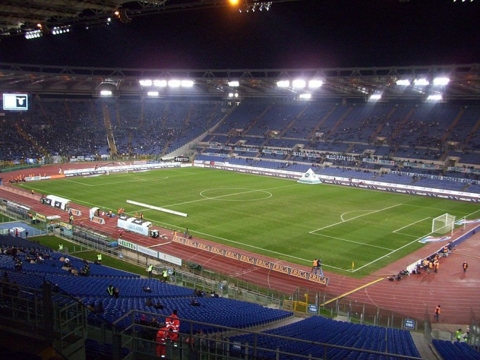 Stadio Olimpico, Roma, Lazio, fonte Di Alexdevil - Opera propria, CC BY-SA 3.0, https://commons.wikimedia.org/w/index.php?curid=13654146