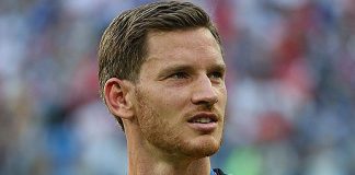 Vertonghen, fonte By Кирилл Венедиктов - https://www.soccer.ru/galery/1058073/photo/736837, CC BY-SA 3.0, https://commons.wikimedia.org/w/index.php?curid=70880904