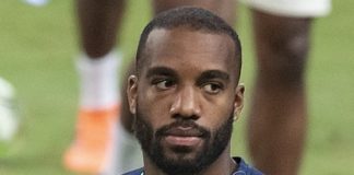 Alexandre Lacazette, fonte By Chensiyuan - https://commons.wikimedia.org/wiki/File:1_Alexandre_Lacazette_2018.jpg, CC BY-SA 4.0, https://commons.wikimedia.org/w/index.php?curid=75298061